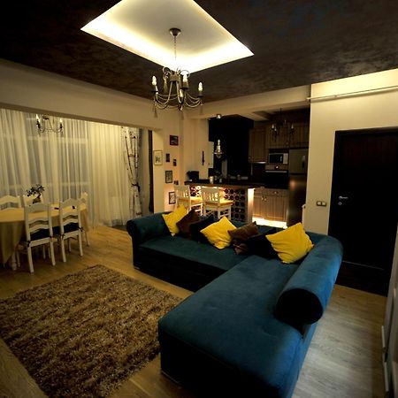 Magic Apartment Braşov Esterno foto