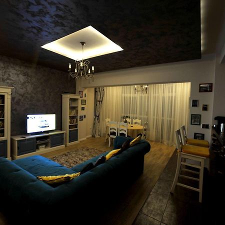 Magic Apartment Braşov Esterno foto