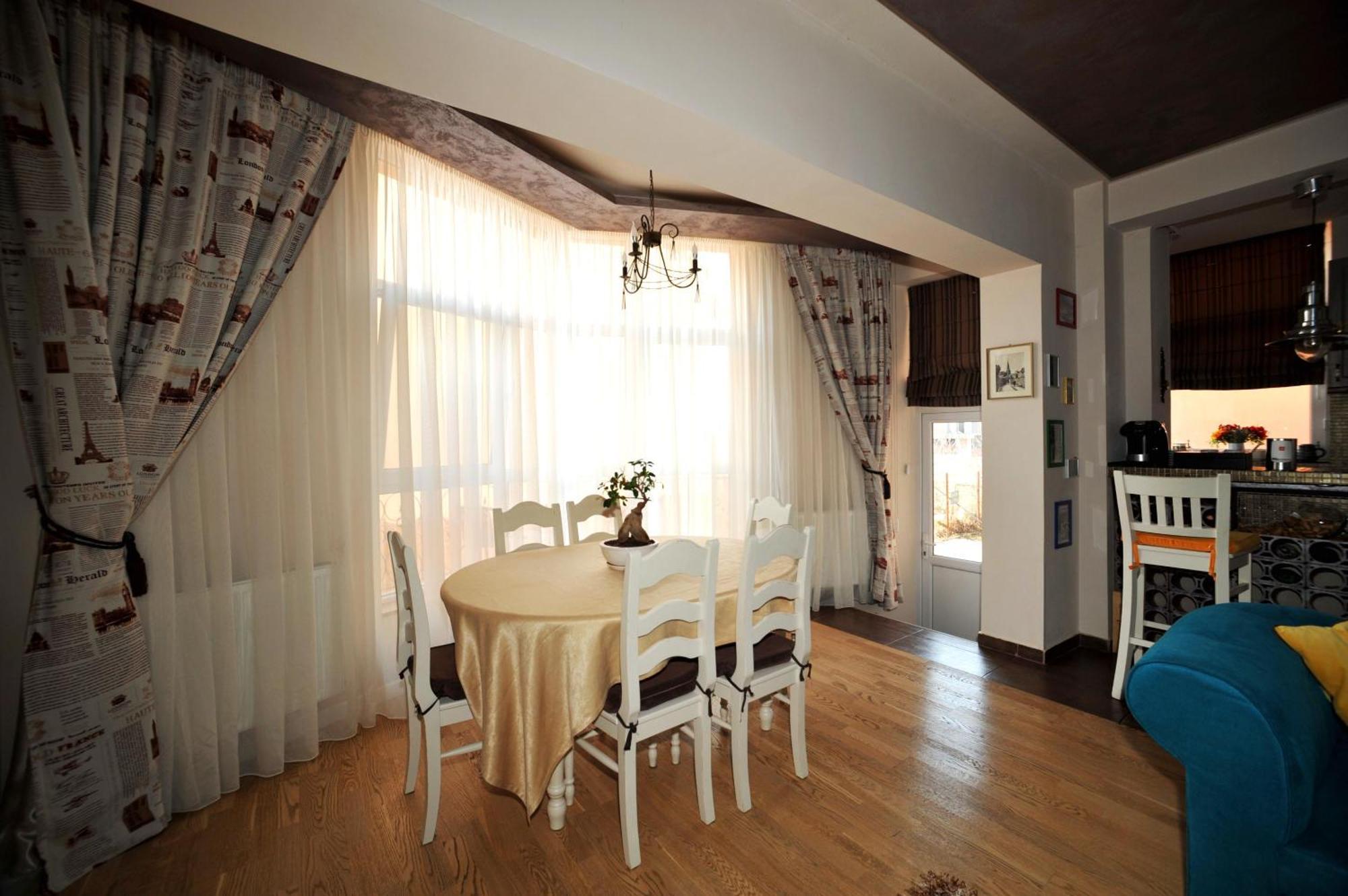 Magic Apartment Braşov Esterno foto